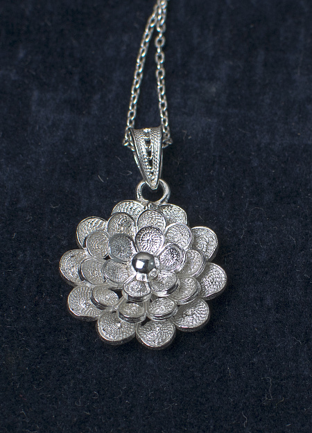 Кулон Цветок