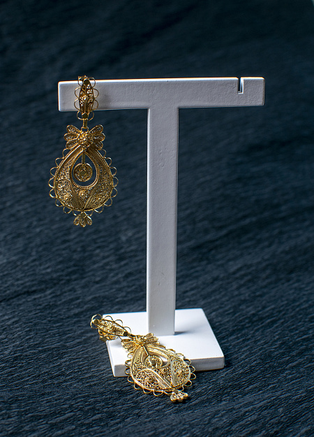 Серьги королевы позолоченное серебро 7,5g с застежкой гвоздик